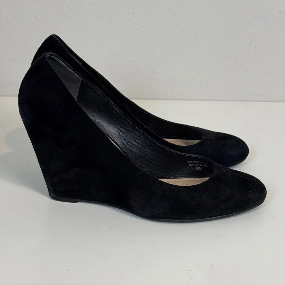 Via Spiga Black Suede Wedge Heels 10